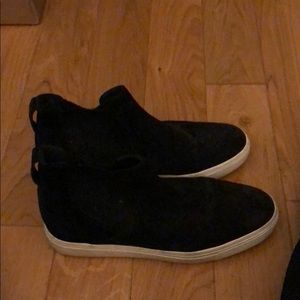 Black suede Vince sneakers - size 7